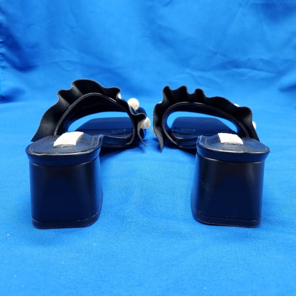 Camel Threads Grace Womens Size 8 Black Slip On Ruched w/ Pearls Heel Sandals - Picture 6 of 13